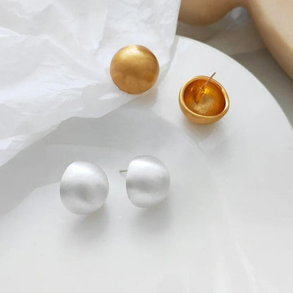 J'ador Paris Earrings Round Stud Earrings