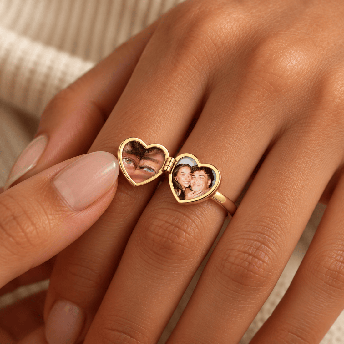 J'ador Paris Rings Amour Photo Ring